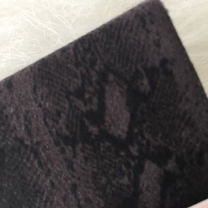 SPANX Accessories - NWT Spanx Dark Grey & Black Python Print Tights SPANX Accessories - NWT Spanx Dark Grey & Black Python Print Tights